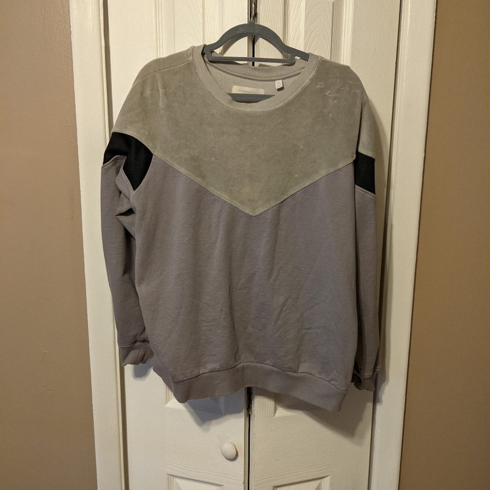 Urban outfitters super soft sweatshirt